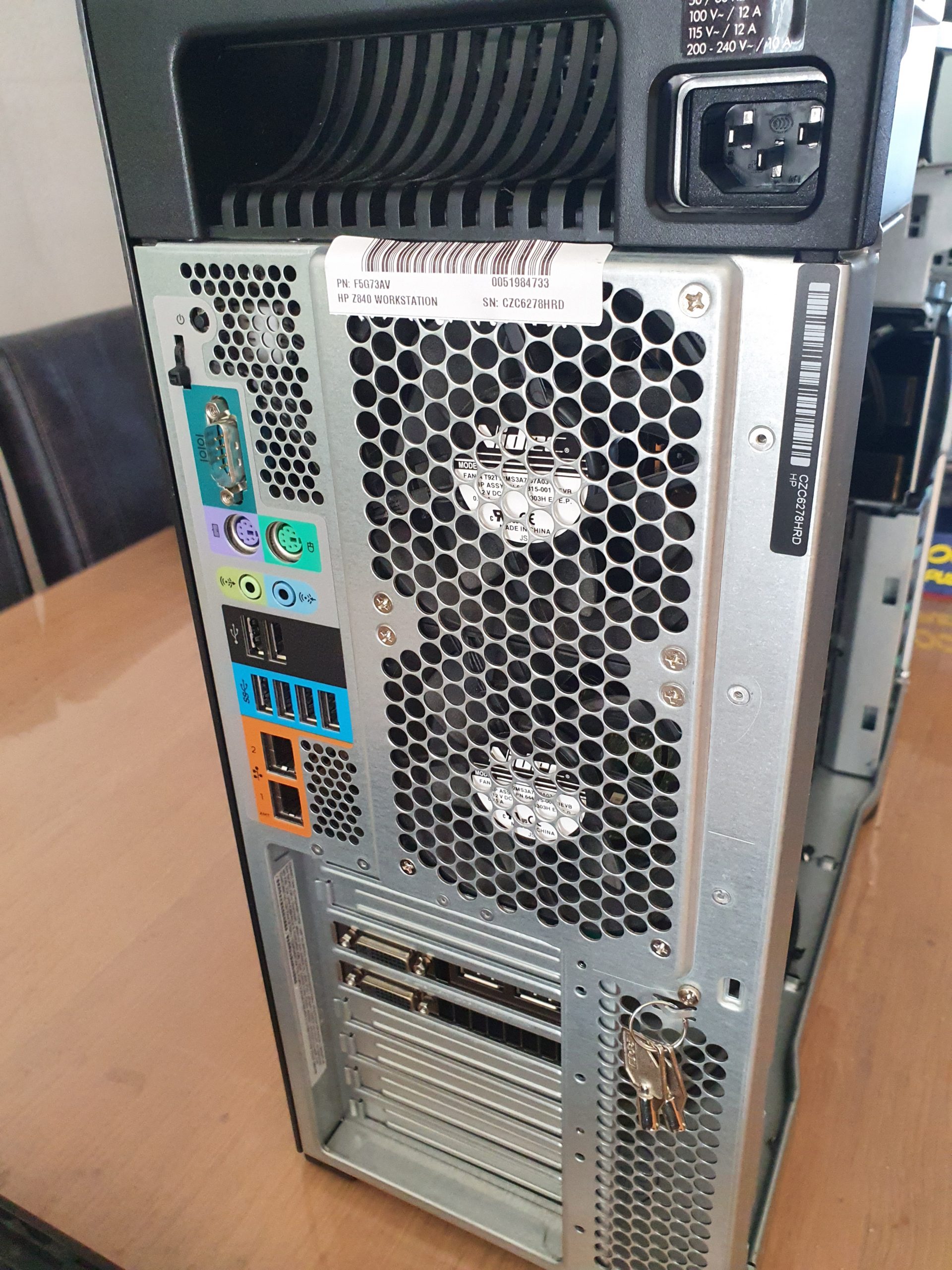 20200411_115719 HP Z840 back