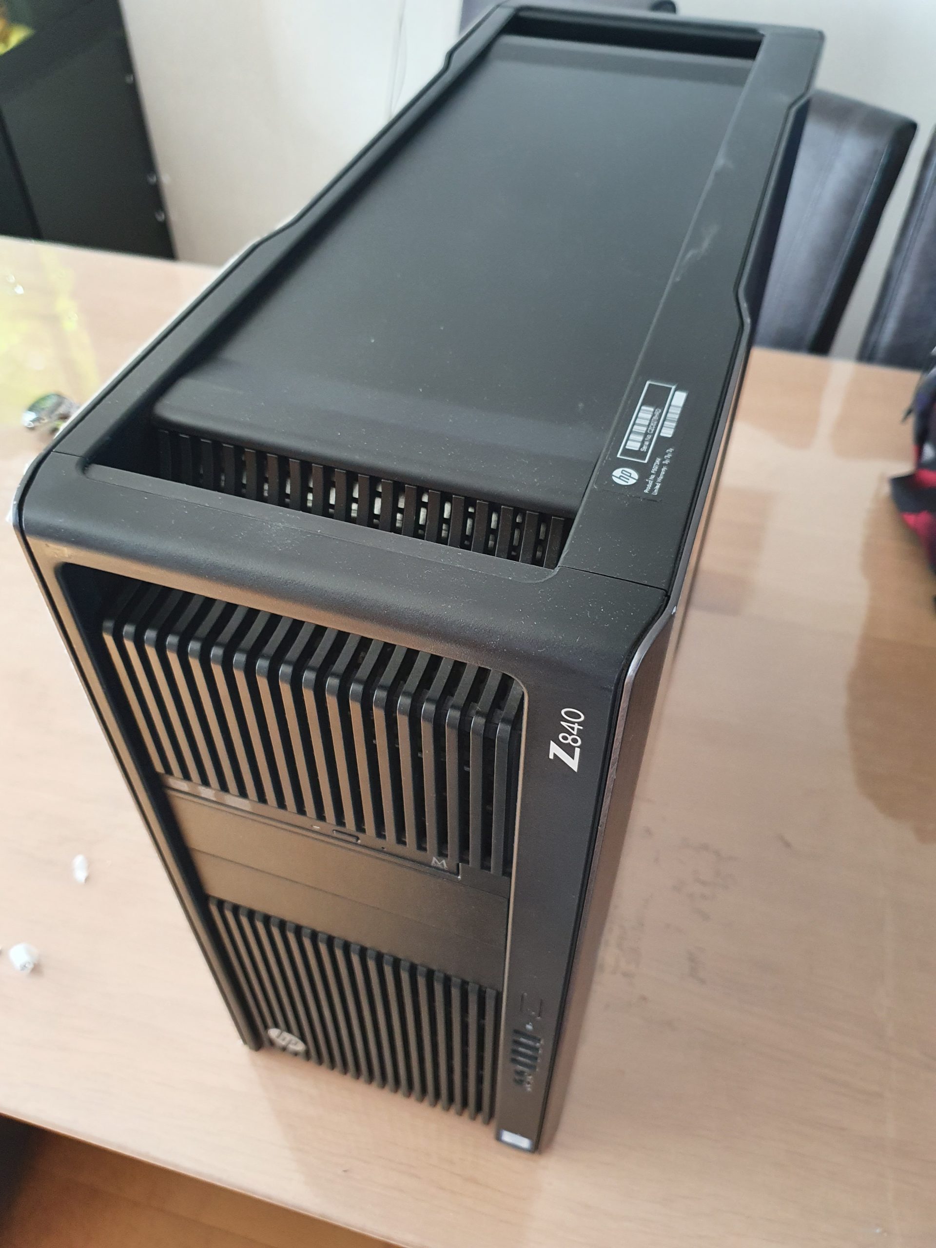 20200411_120239 HP Z840 front 2